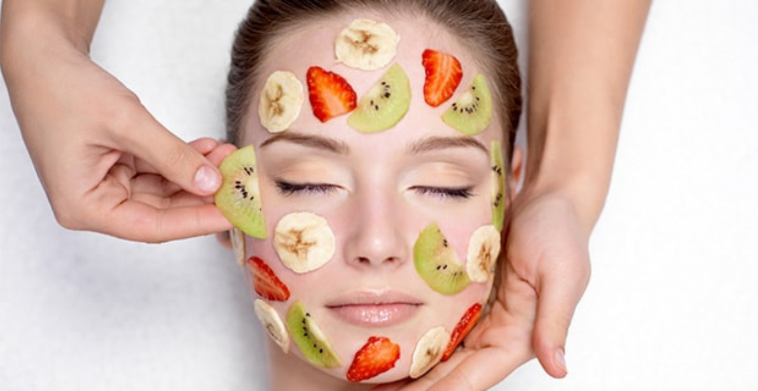 ORAL CONSUMPTION OF NUTRIENTS V/S TOPICAL APPLICATION OVER SKIN FOR SKIN HEALTH AND BEAUTY